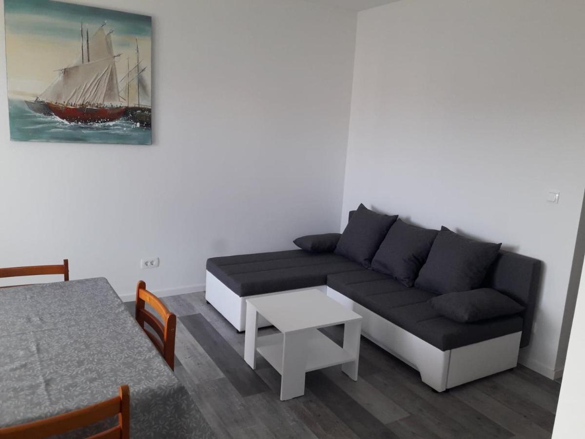 Apartman Sandra Vodice Exterior foto